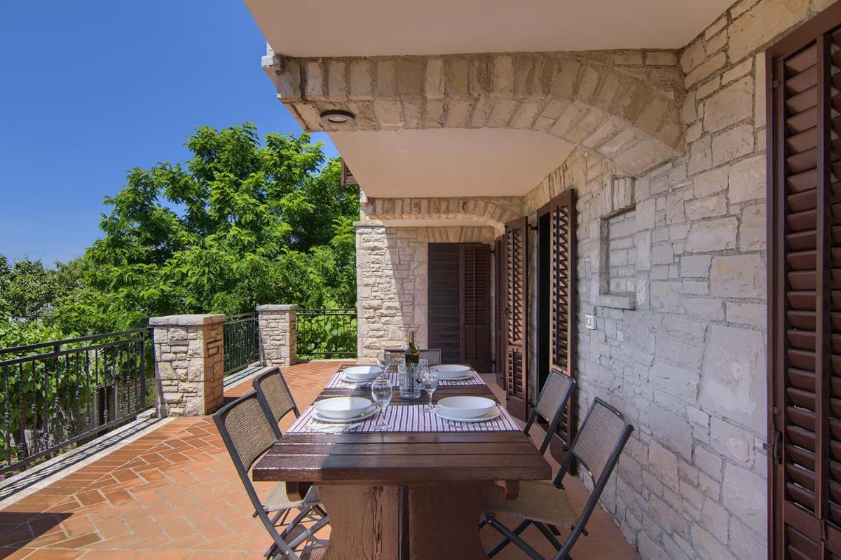 Holiday Home Kukurin Бале Екстериор снимка